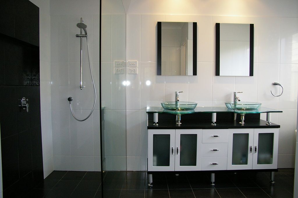 Bathroom Renovation - Cambridge Gardens